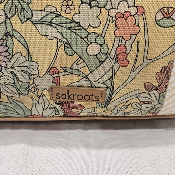 Sakroots Floral Yellow Straw Tote Bag with Leather Handles - Picture 3 of 8